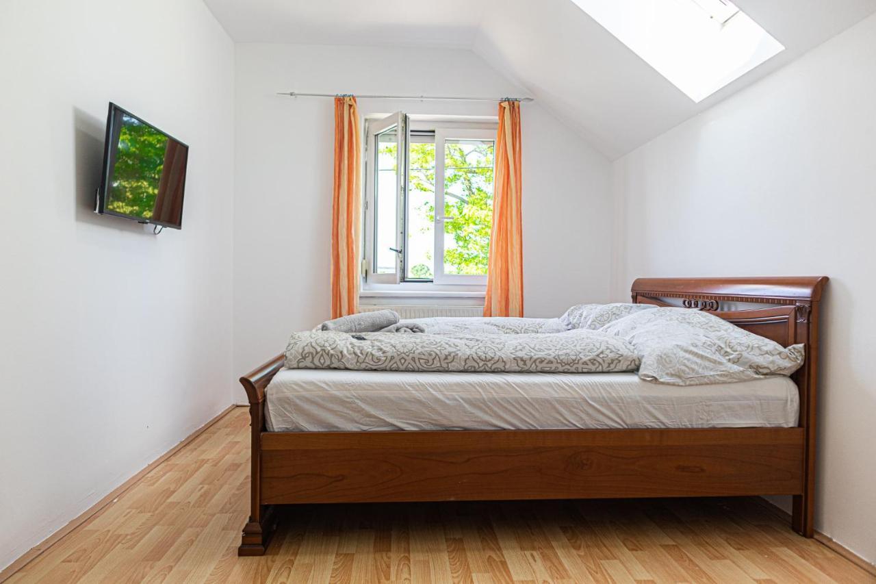Apartment Exquisite Shared - Your Private In Beautiful Wien